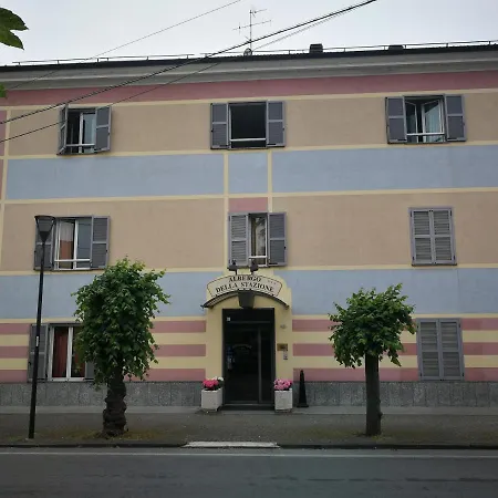 Della Stazione