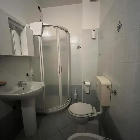 Della Stazione Szálloda 3*